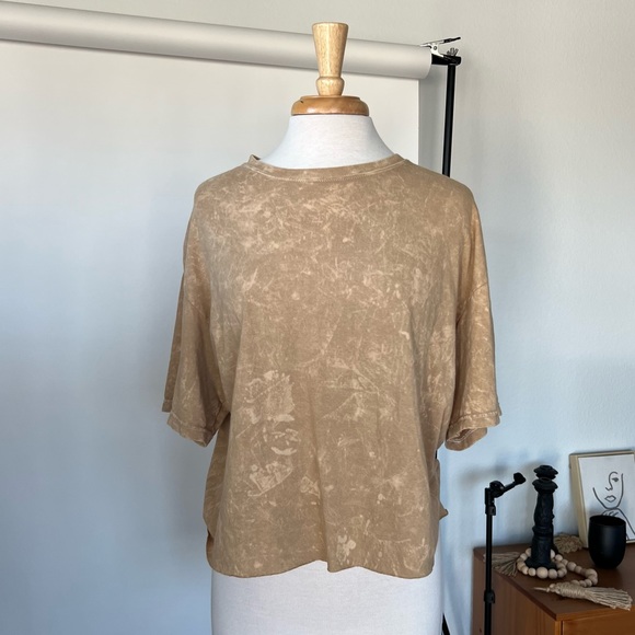 SOLD ❌ NEUTRUAL BASIC DROP SLEEVE TEE - Picture 4 of 4